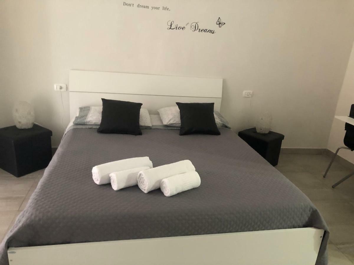 Rita'S Home Napoli Dış mekan fotoğraf
